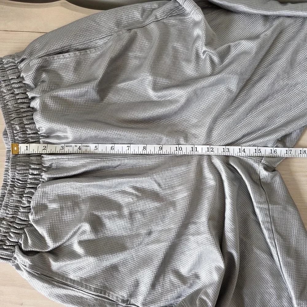 VTG Jordan Silver Dazzle Mesh Basketball Shorts M Black Y2K Baggy 176778-071